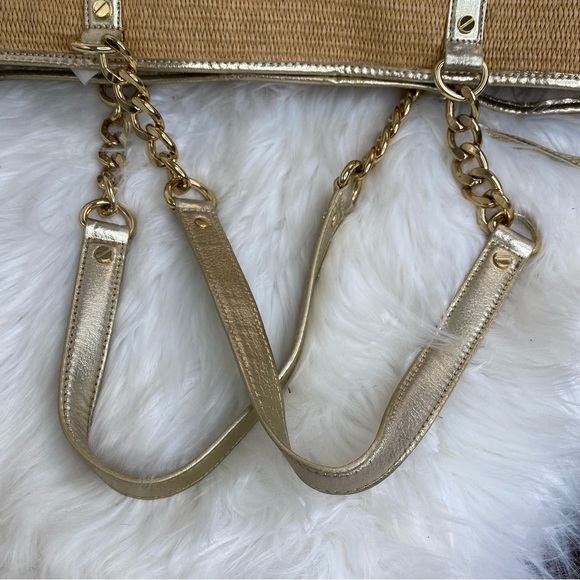 Michael Kors Large Amagansett Straw Tote with Gold Leather details - Picture 5 of 11